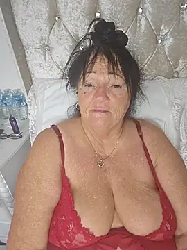 Snapshot of Angeldelightt chatting on 11-05-25, 01:11 Angeldelightt online show from 11-05-25, 01:11