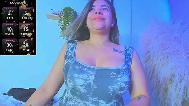 LindaaEvanss online show from 09-17-25, 05:03
