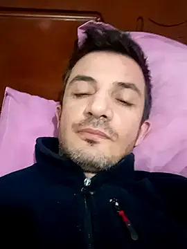 Snapshot of OGUZOZAN chatting on 11-16-25, 03:34 OGUZOZAN online show from 11-16-25, 03:34