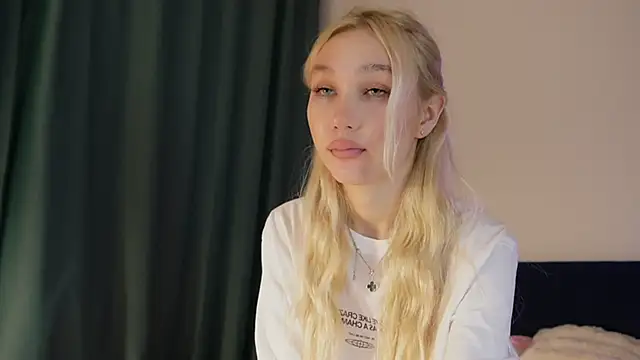 cuteleraay online show from 02-16-26, 09:11