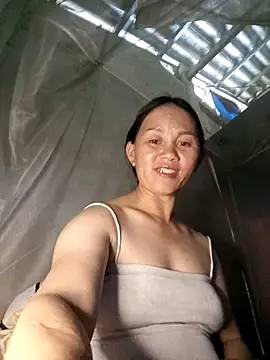 MaiHoa69 online show from 04-09-26, 06:19