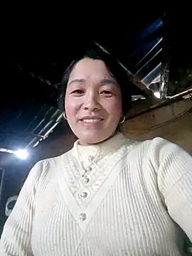 Bliss rose online show from 12-19-25, 07:59