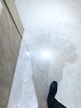 hotboy43339 online show from 10-15-25, 04:18