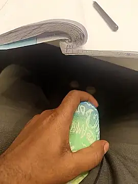 hotboy43339 online show from 01-14-26, 09:04