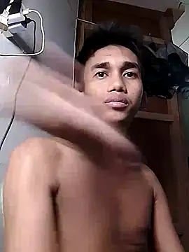 charlie0728 online show from 10-11-25, 01:53