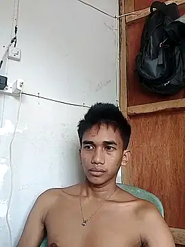 charlie0728 online show from 10-12-25, 01:59