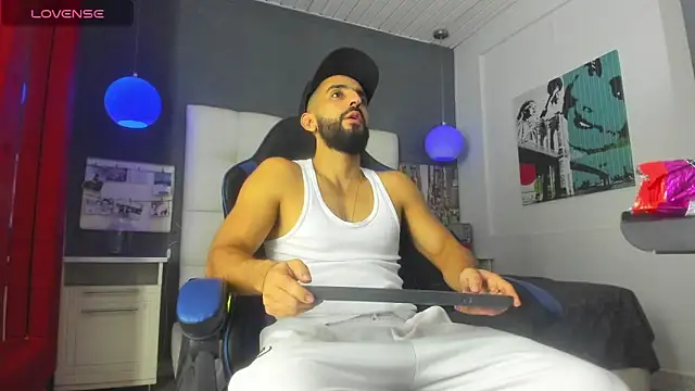 Yiyo10  online show from 02-20-26, 04:09