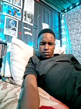 Snapshot of DxckMan3 chatting on 10-16-25, 02:23 DxckMan3 online show from 10-16-25, 02:23