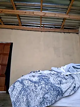 Snapshot of DxckMan3 chatting on 11-25-25, 04:23 DxckMan3 online show from 11-25-25, 04:23