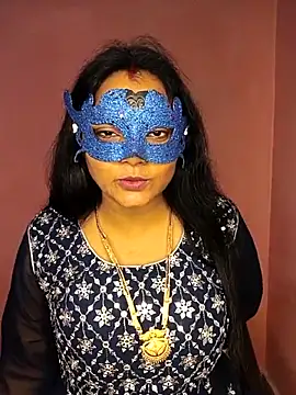 Snapshot of MEERAcle chatting on 10-10-25, 01:21 MEERAcle online show from 10-10-25, 01:21