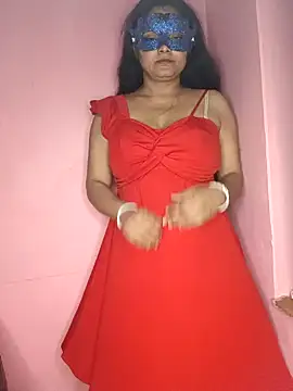 Snapshot of MEERAcle chatting on 10-31-25, 05:47 MEERAcle online show from 10-31-25, 05:47