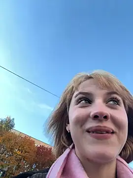 Only April online show from 10-08-25, 01:42