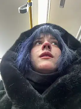 Only April online show from 01-12-26, 06:51