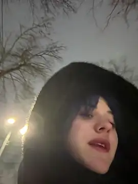 Only April online show from 02-27-26, 04:12