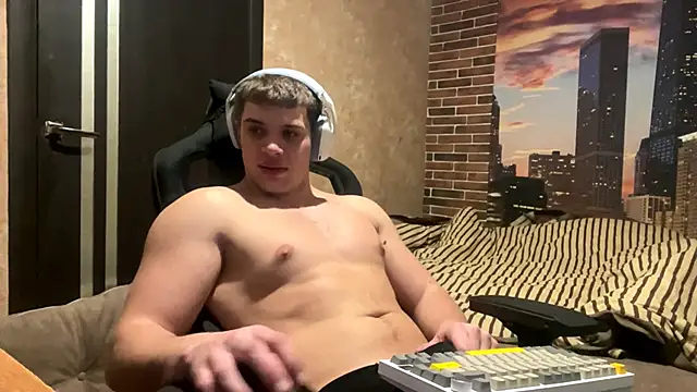 Snapshot of MusclePhantom chatting on 02-08-26, 09:07 MusclePhantom online show from 02-08-26, 09:07