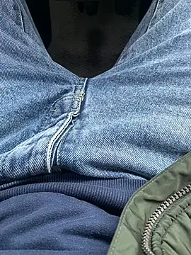 Snapshot of wwwiiilll chatting on 11-29-25, 08:06 wwwiiilll online show from 11-29-25, 08:06