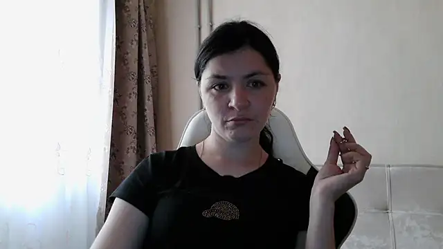 Amanda Soft online show from 10-14-25, 11:00