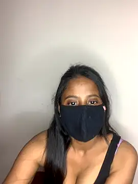 Priya baby0 online show from 10-24-25, 06:26