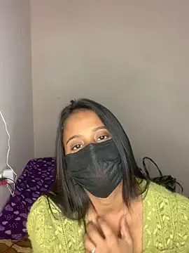 Priya baby0 online show from 12-19-25, 06:04