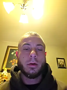 Snapshot of MushroomM1 chatting on 10-12-25, 02:10 MushroomM1 online show from 10-12-25, 02:10