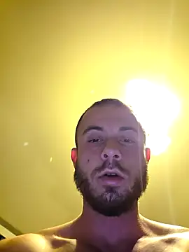 Snapshot of MushroomM1 chatting on 10-25-25, 09:20 MushroomM1 online show from 10-25-25, 09:20