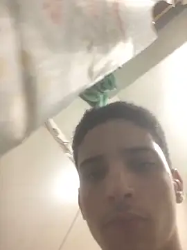 Snapshot of Lobito_00 chatting on 12-03-25, 01:02 Lobito 00 online show from 12-03-25, 01:02