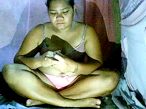 hotmom carcar online show from 01-06-26, 02:43