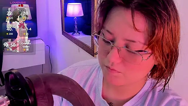 isa grey  online show from 10-16-25, 04:57