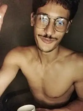 Snapshot of Mago666_ chatting on 11-05-25, 03:28 Mago666 online show from 11-05-25, 03:28