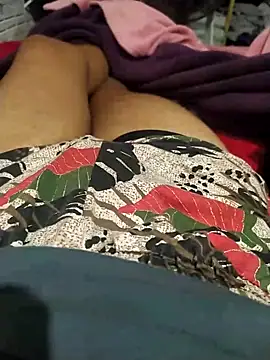 Snapshot of morena_safada97 chatting on 09-27-25, 01:32 morena safada97 online show from 09-27-25, 01:32