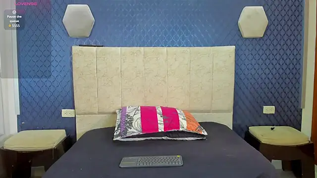 Snapshot of Sweet_Sariita chatting on 09-22-25, 12:40 Sweet Sariita online show from 09-22-25, 12:40