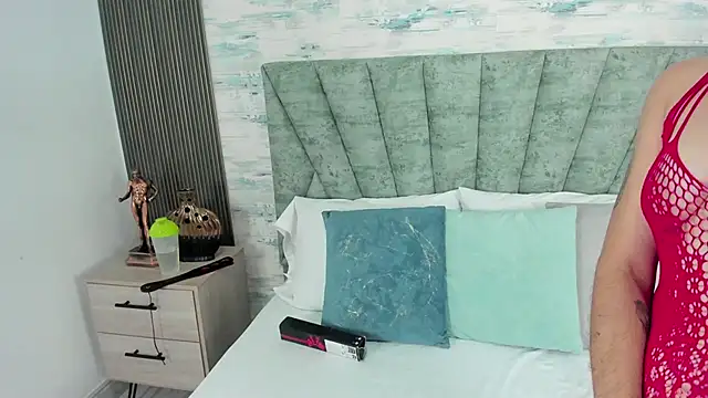 ShanelEvans online show from 10-11-25, 06:50