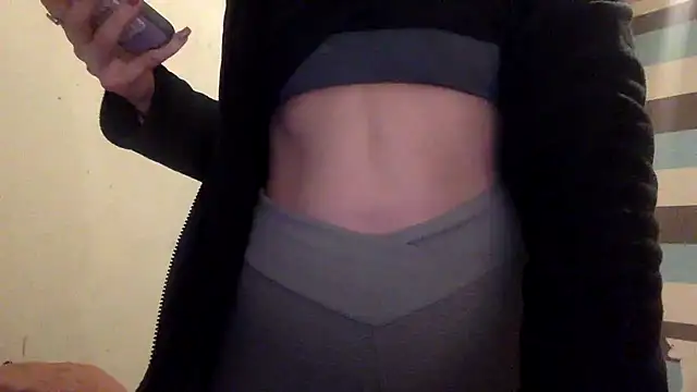 Snapshot of Bellababexox chatting on 11-11-25, 01:16 Bellababexox online show from 11-11-25, 01:16