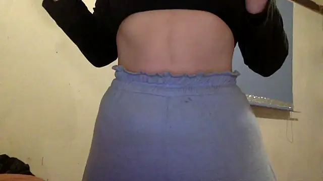 Snapshot of Bellababexox chatting on 11-13-25, 06:34 Bellababexox online show from 11-13-25, 06:34