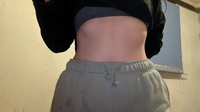 Snapshot of Bellababexox chatting on 11-18-25, 12:49 Bellababexox online show from 11-18-25, 12:49