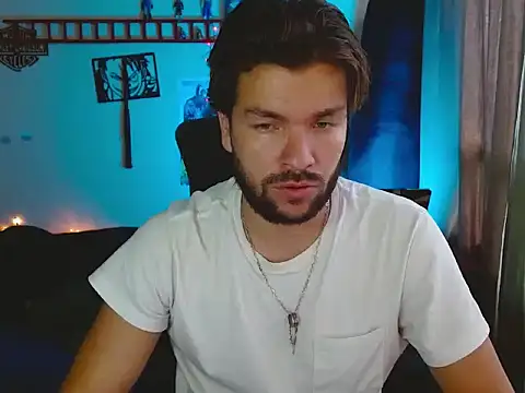 cortelioni massimo  online show from 10-25-25, 08:36