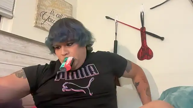 Snapshot of Julietserenity chatting on 11-19-25, 03:39 Julietserenity online show from 11-19-25, 03:39