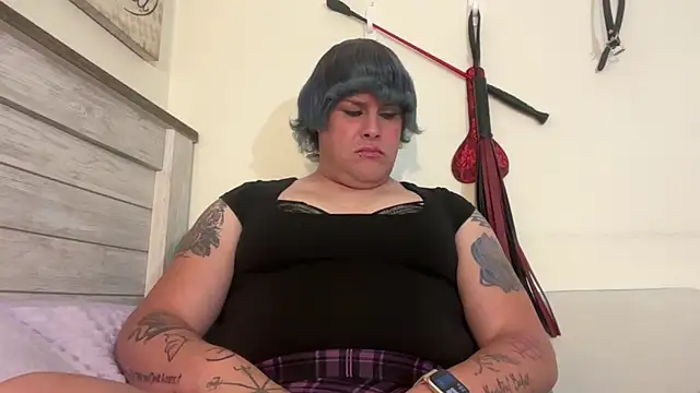 Snapshot of Julietserenity chatting on 11-21-25, 06:01 Julietserenity online show from 11-21-25, 06:01