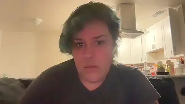 Snapshot of Julietserenity chatting on 11-28-25, 03:42 Julietserenity online show from 11-28-25, 03:42