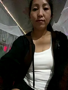 Huong-Ly online show from 09-11-25, 02:00