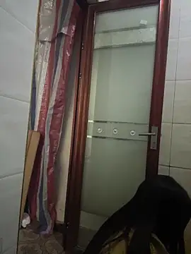 crhong666 online show from 02-06-26, 12:37