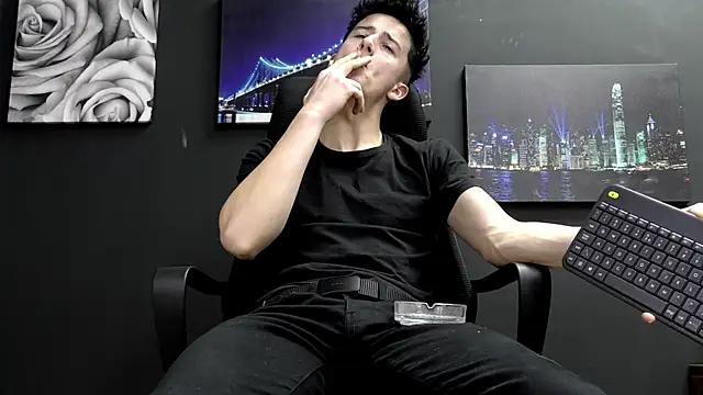 SirReed online show from 12-18-25, 09:59