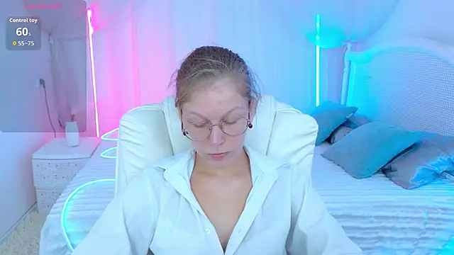 Lilly Belly online show from 09-14-25, 11:09
