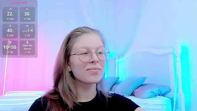 Lilly Belly online show from 09-27-25, 01:16