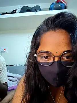 Snapshot of Telugu_teen_couples_143 chatting on 10-21-25, 03:13 Telugu teen couples 143 online show from 10-21-25, 03:13