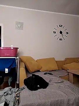 Snapshot of Fredry111 chatting on 09-27-25, 06:07 Fredry111 online show from 09-27-25, 06:07