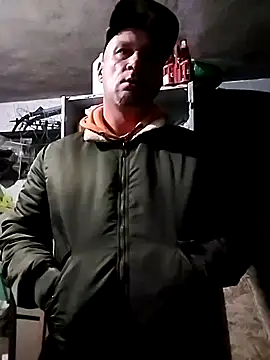 Snapshot of Fredry111 chatting on 10-05-25, 01:59 Fredry111 online show from 10-05-25, 01:59