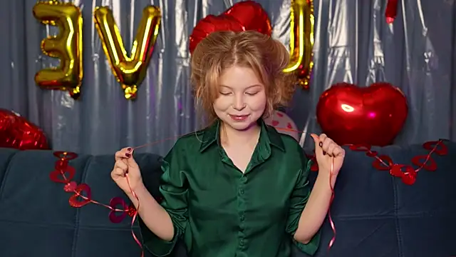 Stella Vanila online show from 02-12-26, 07:09