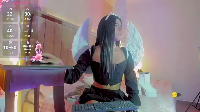 Snapshot of Daniela_sanchezx chatting on 10-19-25, 03:23 Daniela sanchezx online show from 10-19-25, 03:23