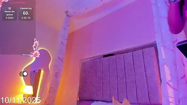 Snapshot of Daniela_sanchezx chatting on 11-10-25, 07:24 Daniela sanchezx online show from 11-10-25, 07:24